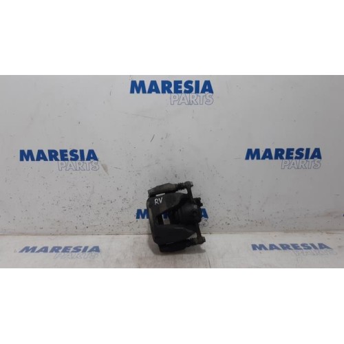 Renault - Megane - Front brake calliper, right