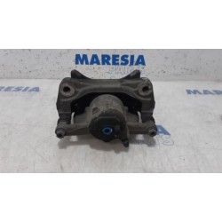 Renault - Megane - Front brake calliper, left