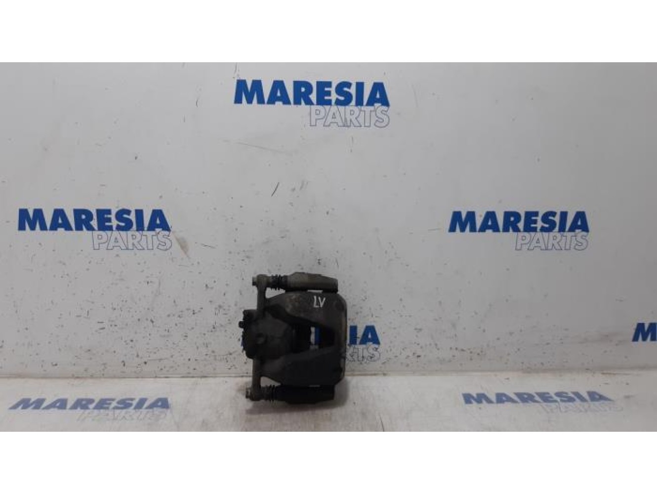 Renault - Megane - Front brake calliper, left