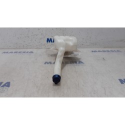 Fiat - Panda - Front windscreen washer reservoir