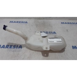 Fiat - Panda - Front windscreen washer reservoir