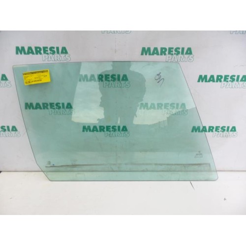 Peugeot - 306 - Door window 2-door, right