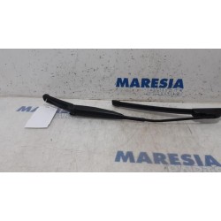 Fiat - Panda - Front wiper arm