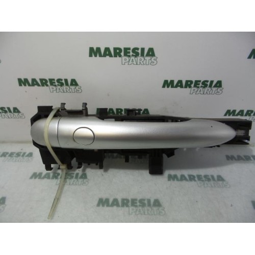 Renault - Megane Scenic - Front door handle 4-door, right