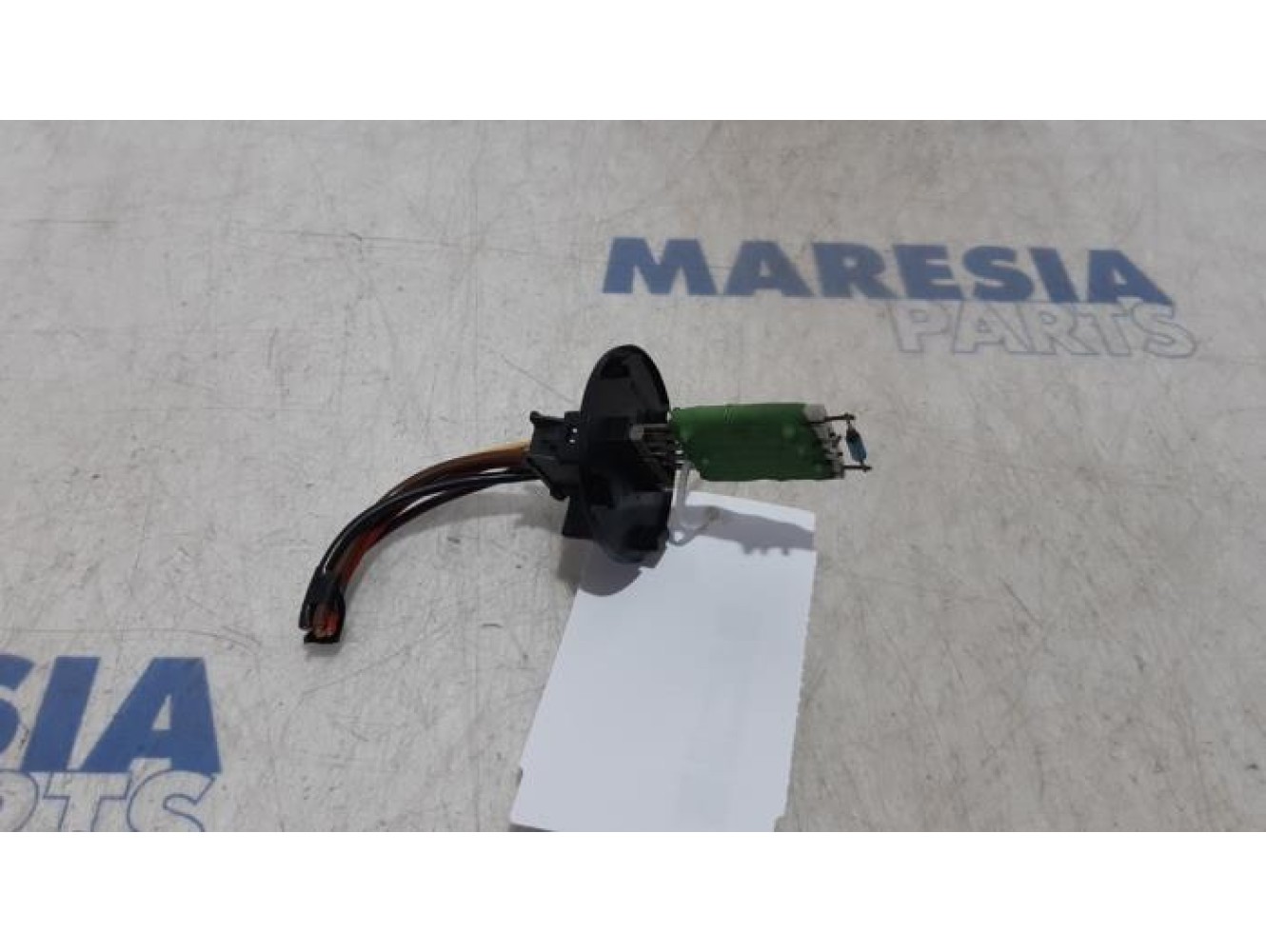 Citroen - DS3 - Heater resistor