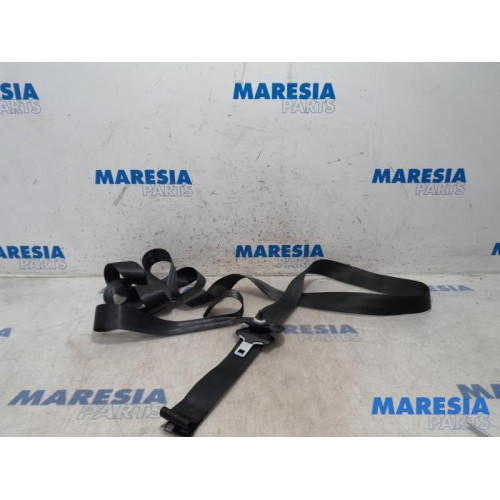 Citroen - DS3 - Front seatbelt, right