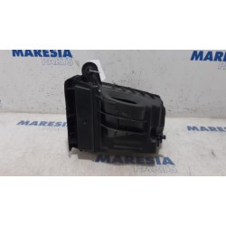 Renault - Megane - Air box