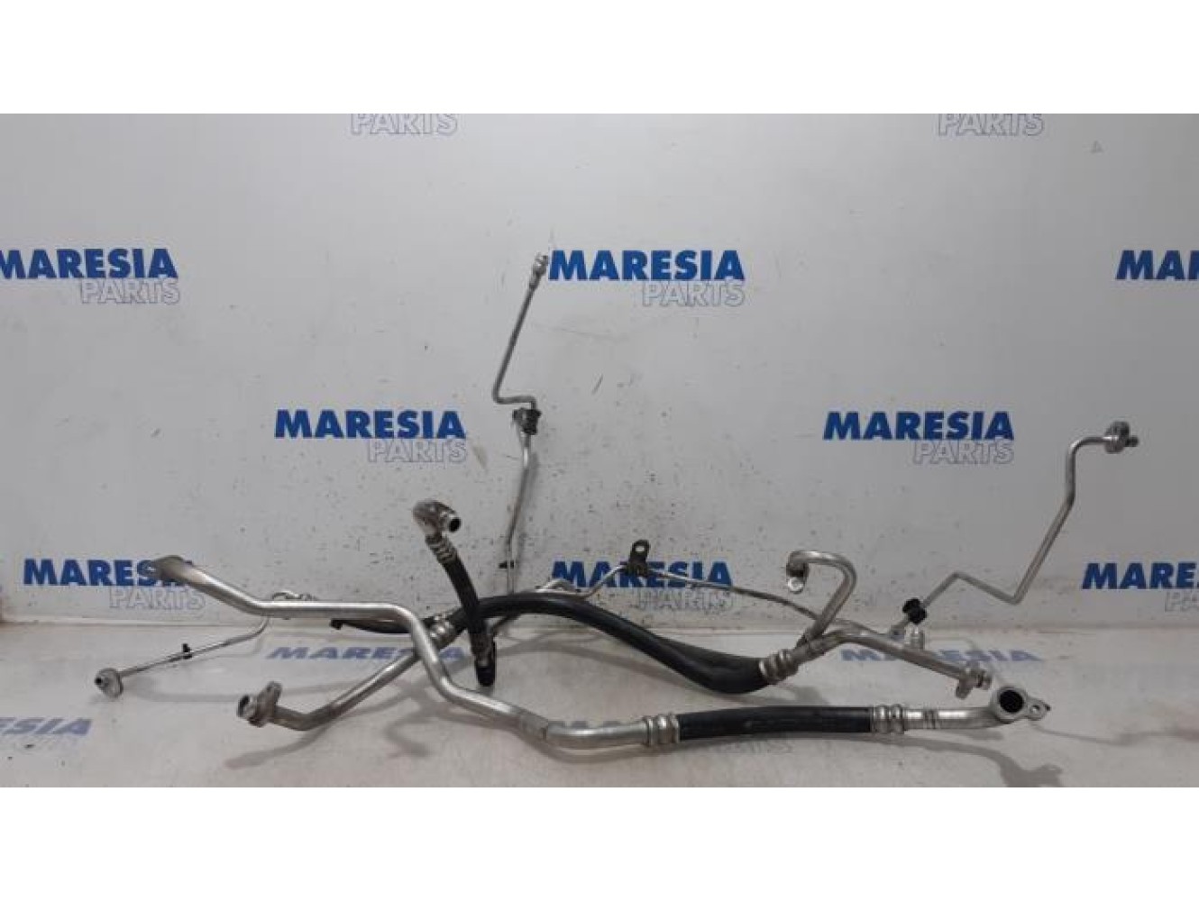 Renault - Megane - Air conditioning line