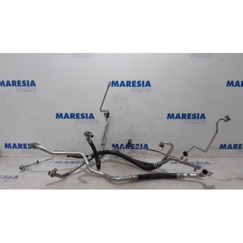 Renault - Megane - Air conditioning line