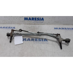 Citroen - DS3 - Wiper mechanism