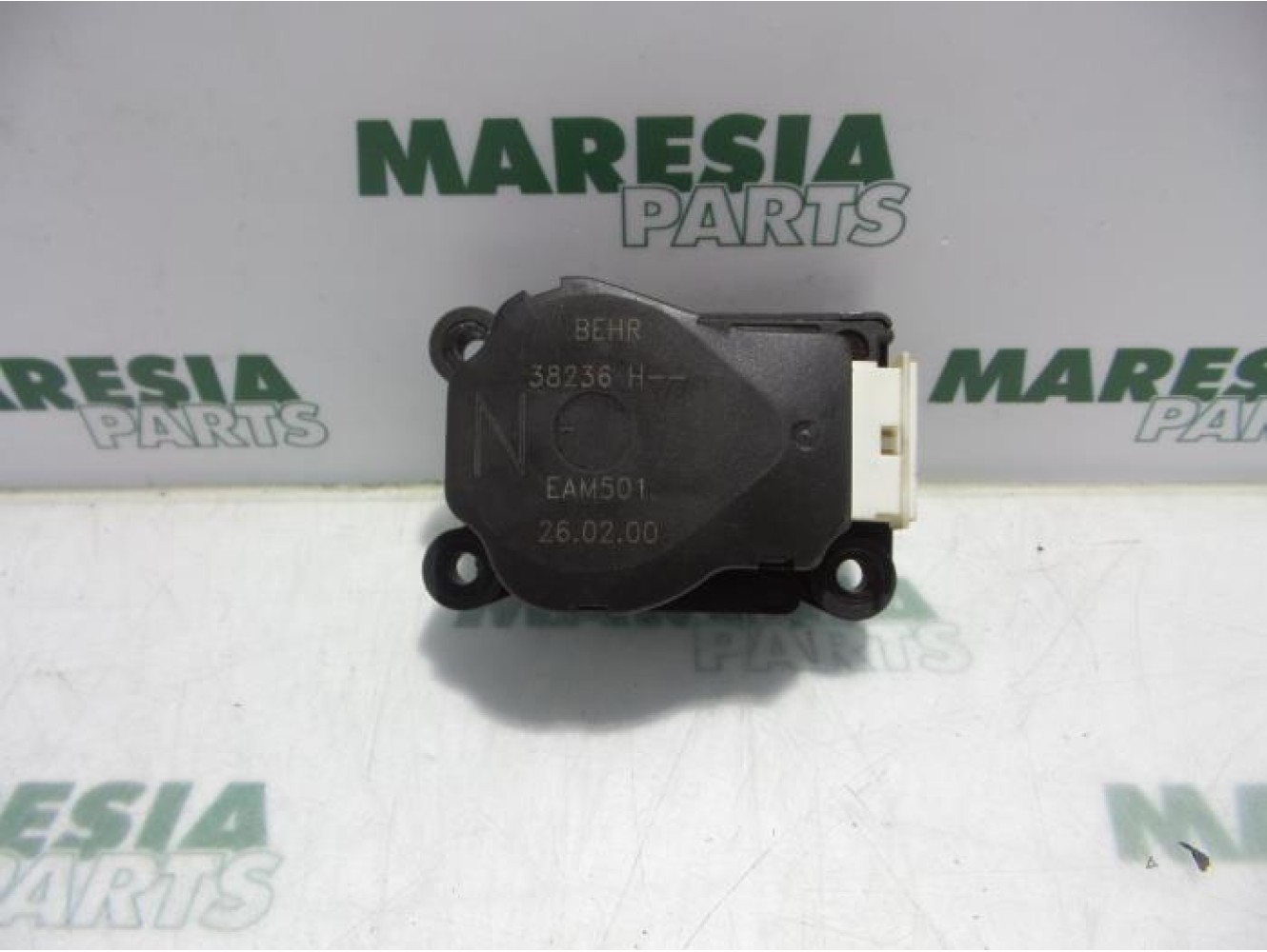 Peugeot - 206 - Heater valve motor