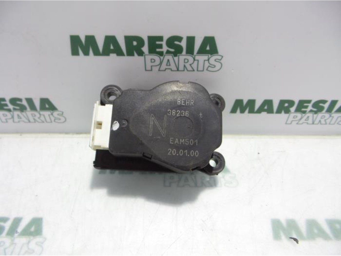 Peugeot - 206 - Heater valve motor