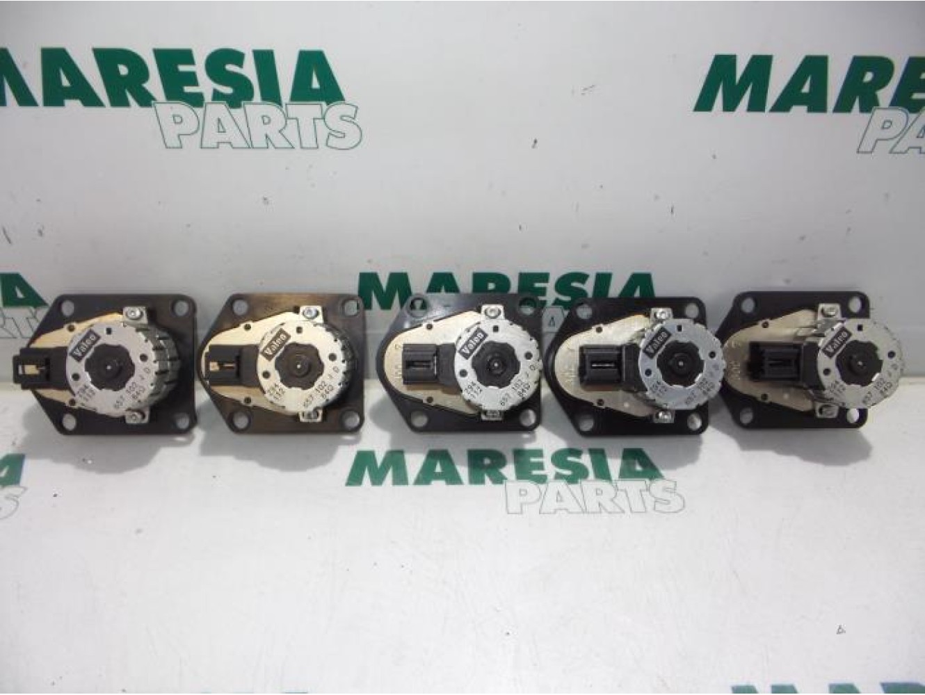 Peugeot - 607 - Heater valve motor