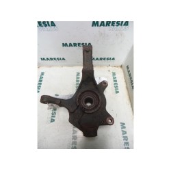 Renault - Laguna - Achsschenkel links vorne
