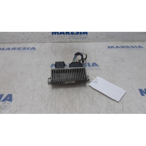 Renault - Megane - Glow plug relay
