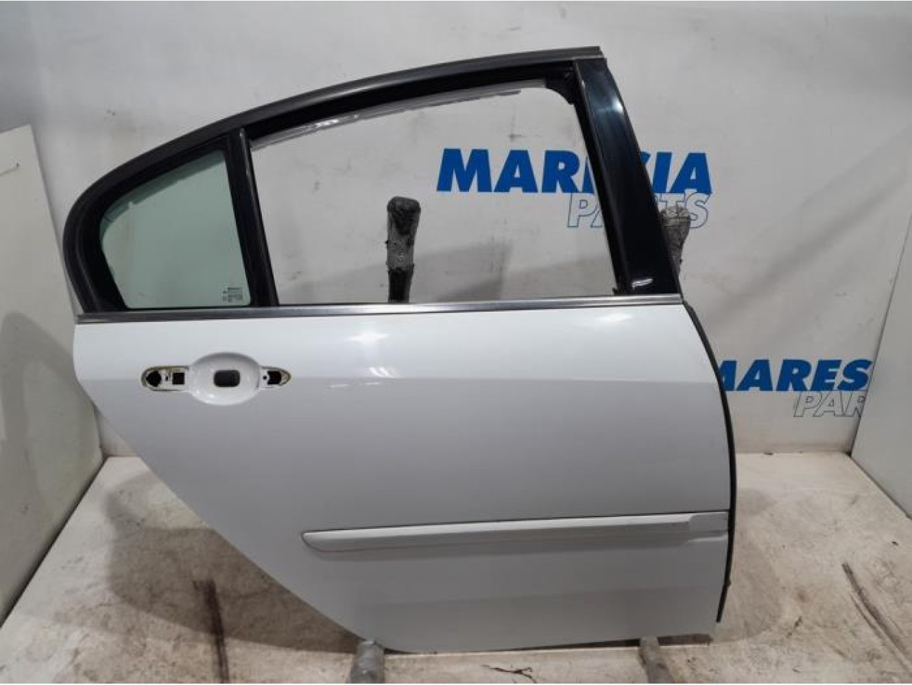 Renault - Laguna - Portière 4portes arrière droite