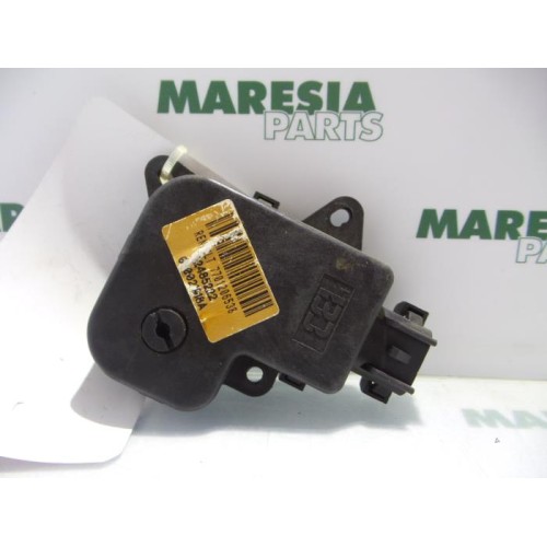 Renault - Laguna - Heater valve motor