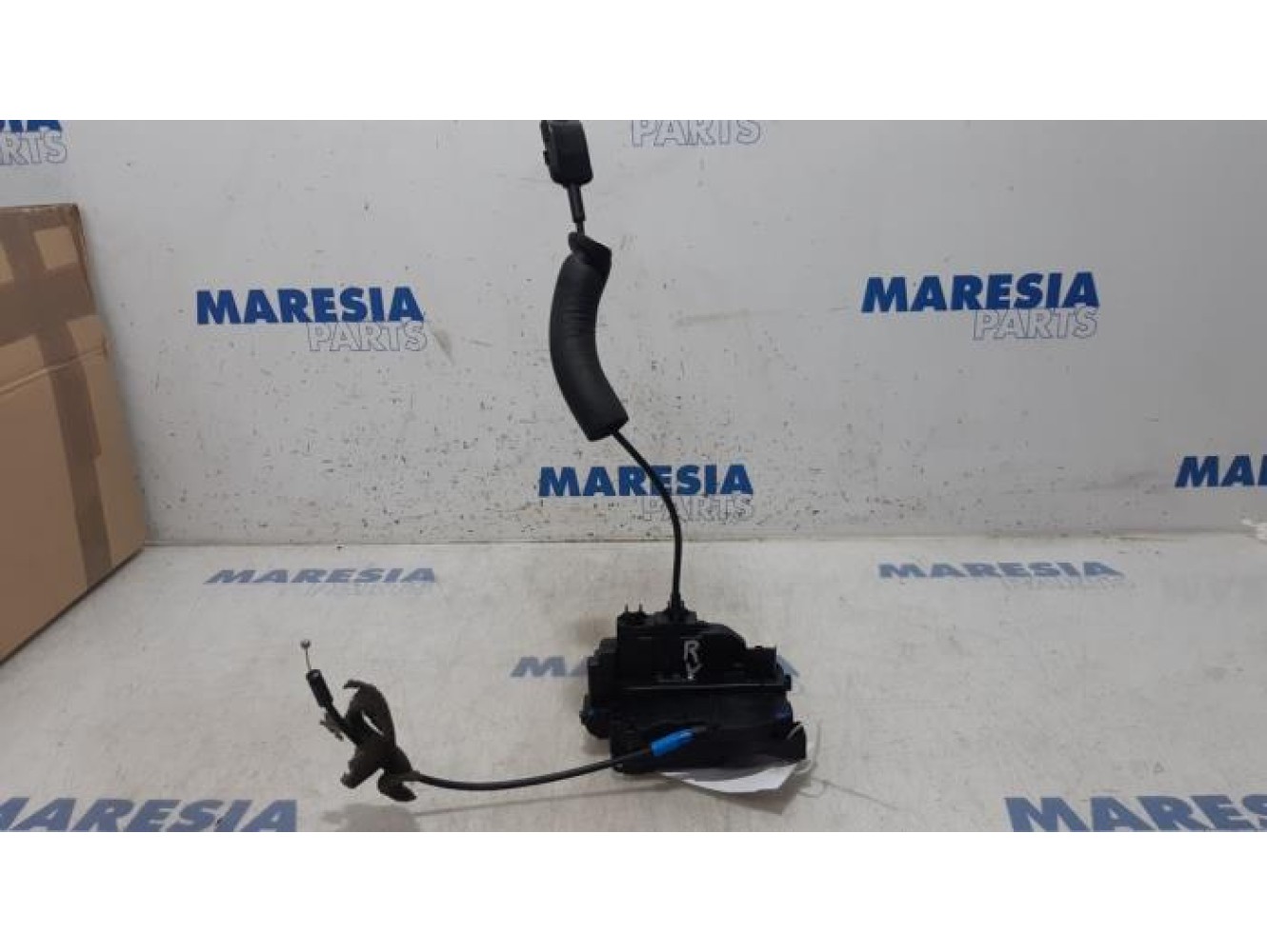 Renault - Megane - Front door lock mechanism 4-door, right