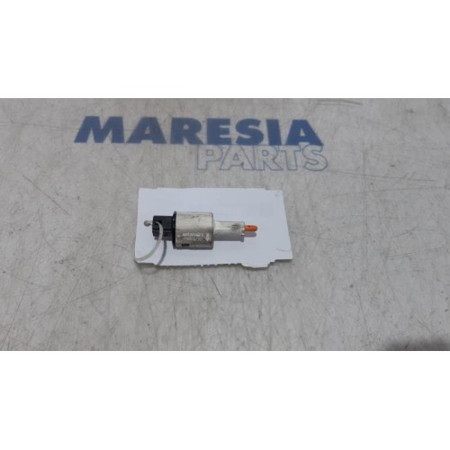Renault - Megane - Switch