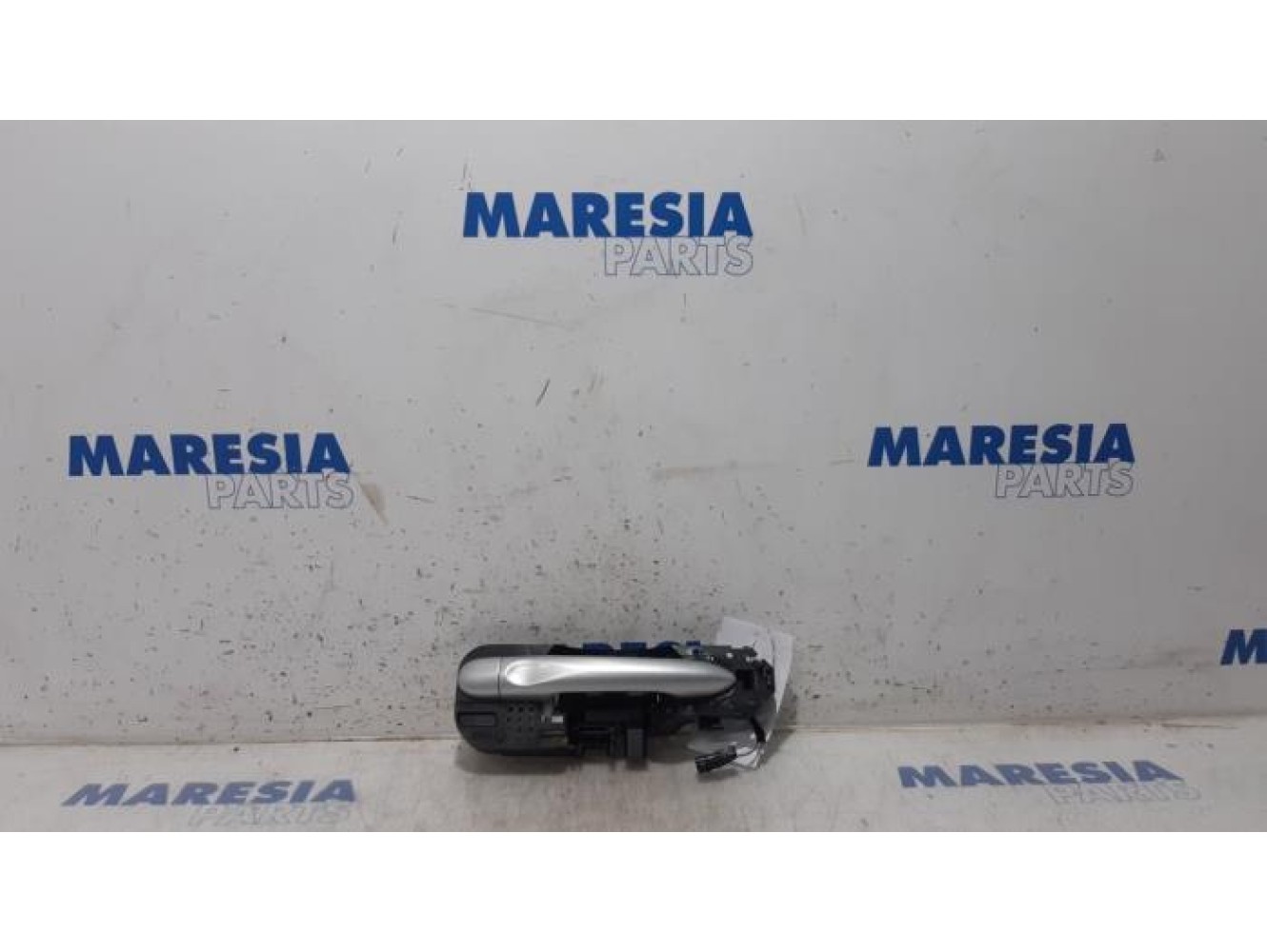 Renault - Megane - Front door handle 4-door, right