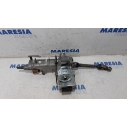 Renault - Clio - Steering column housing