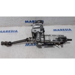 Renault - Clio - Steering column housing
