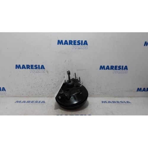 Renault - Clio - Brake servo