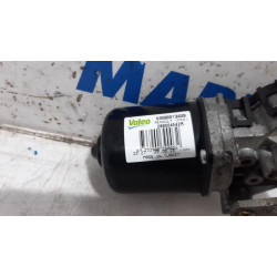 Renault - Clio - Front wiper motor