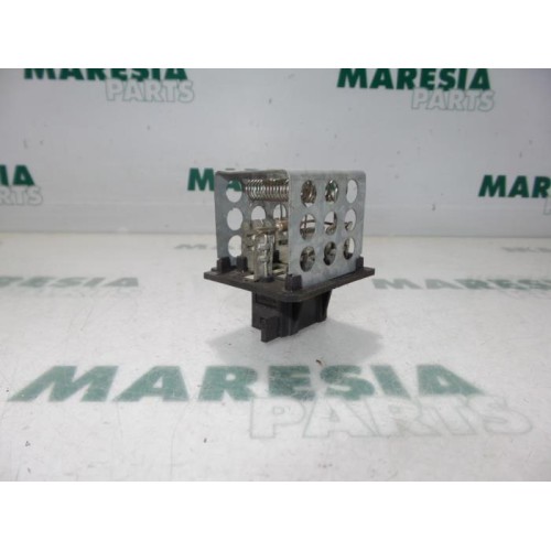 Peugeot - 206 - Heater resistor