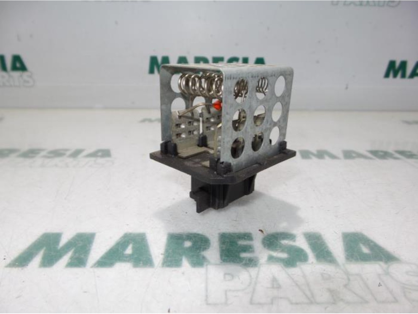 Peugeot - 206 - Heater resistor