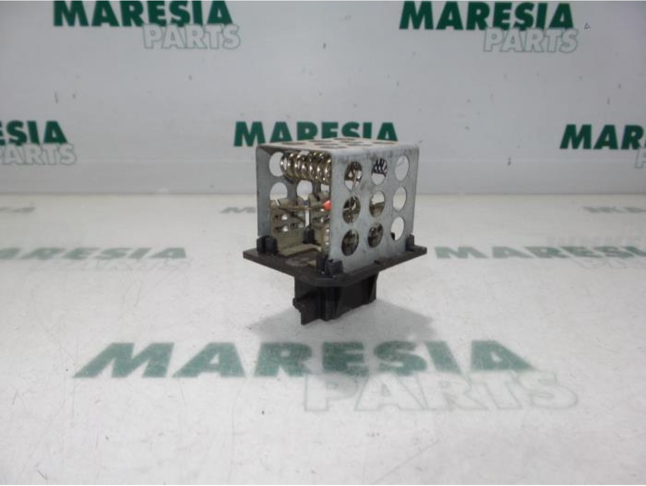 Peugeot - 206 - Heater resistor