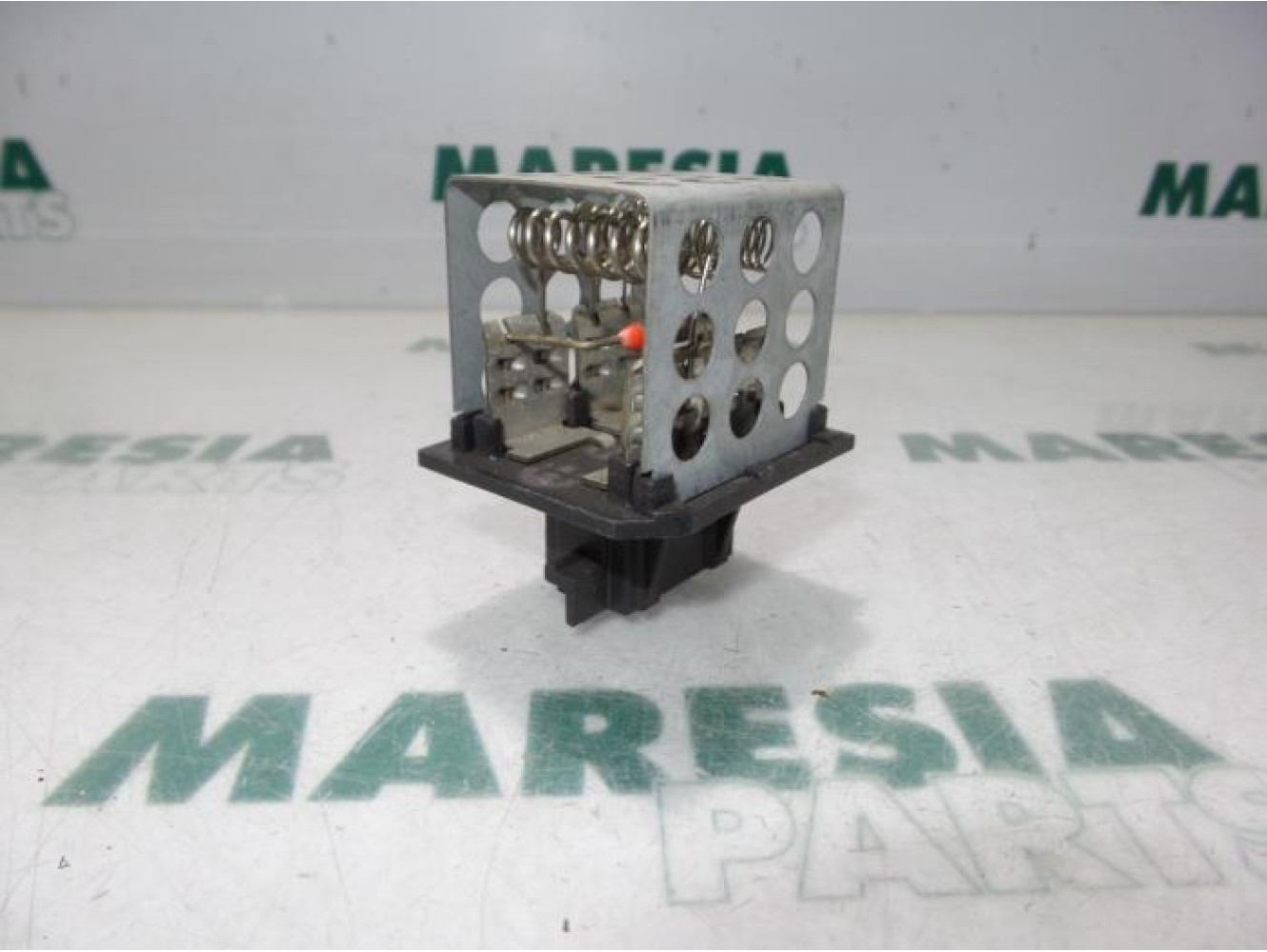 Peugeot - 206 - Heater resistor
