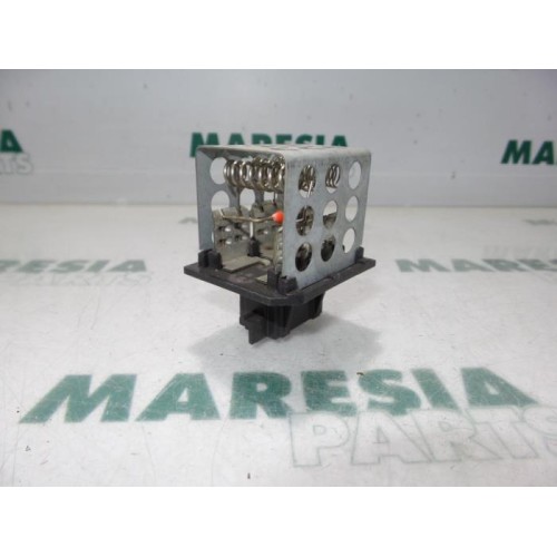 Peugeot - 206 - Heater resistor
