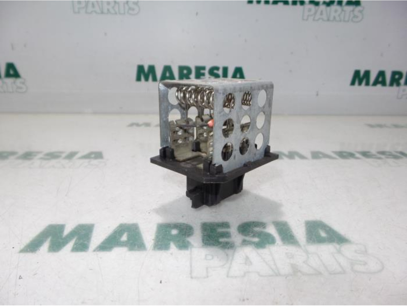 Peugeot - 206 - Heater resistor