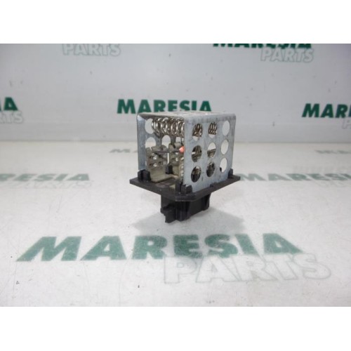 Peugeot - 206 - Heater resistor
