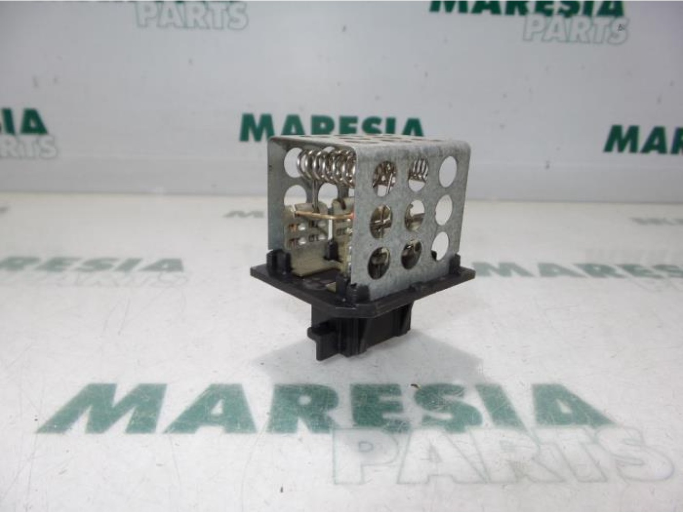 Peugeot - 206 - Heater resistor