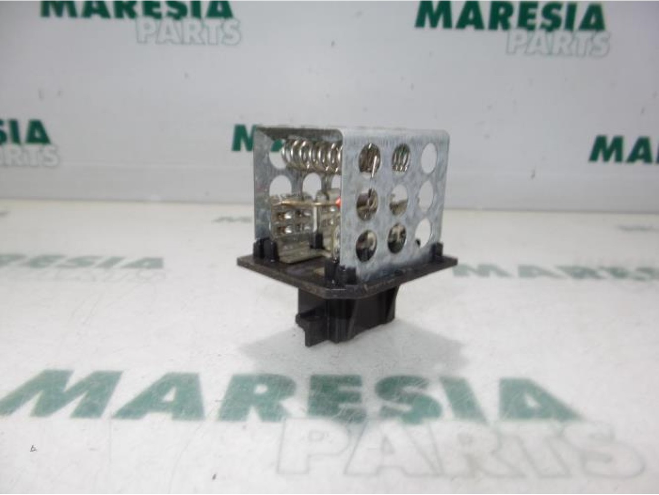Peugeot - 206 - Heater resistor