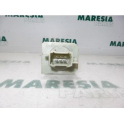 Peugeot - 206 - Heater resistor