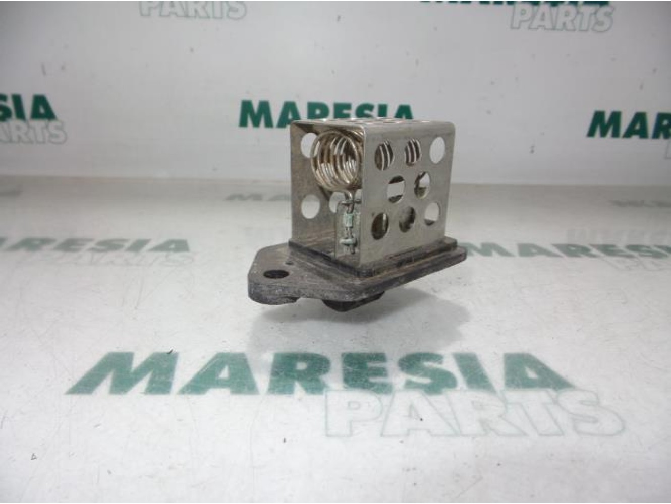Peugeot - Partner - Heater resistor