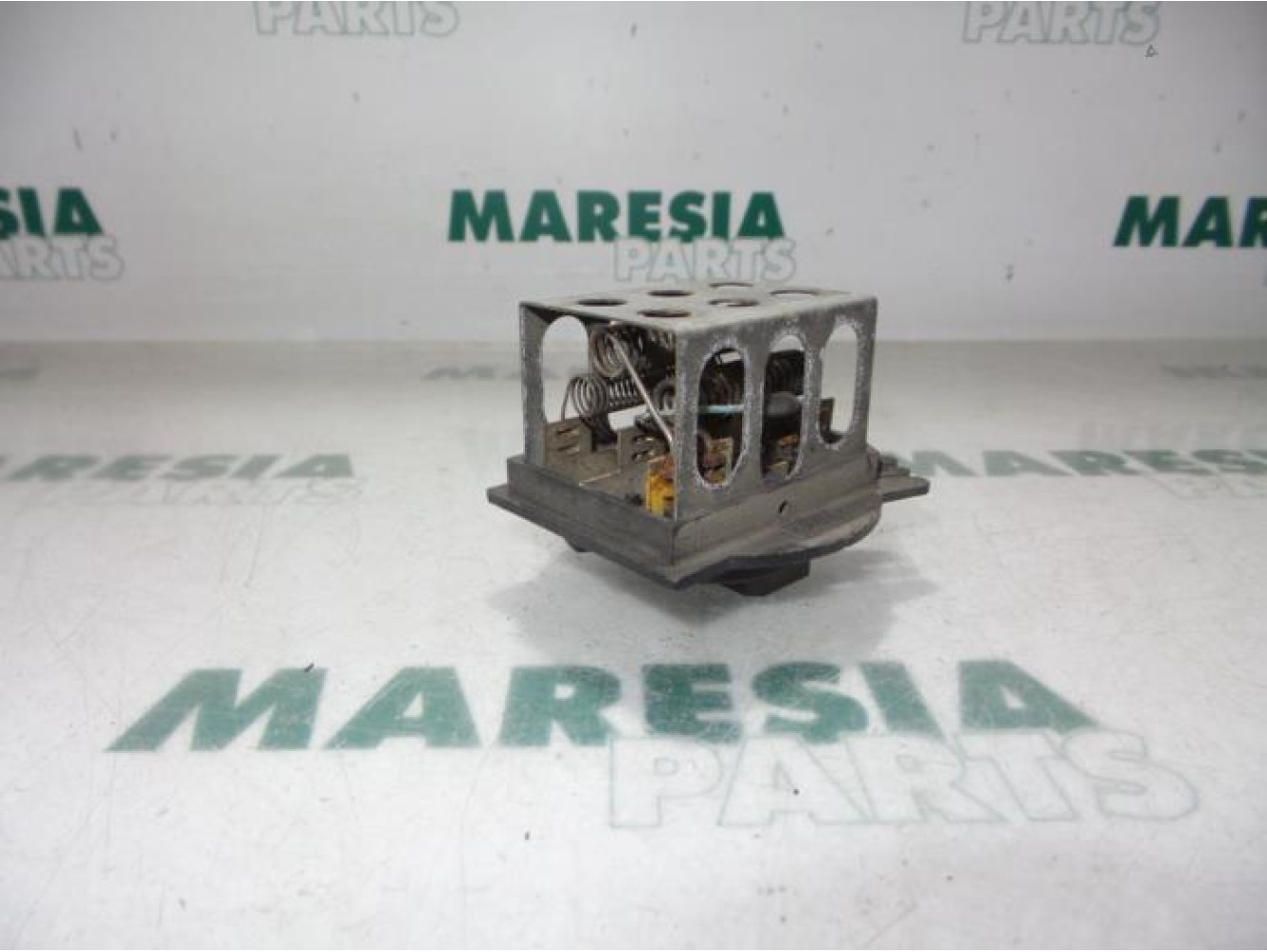 Peugeot - Partner - Heater resistor