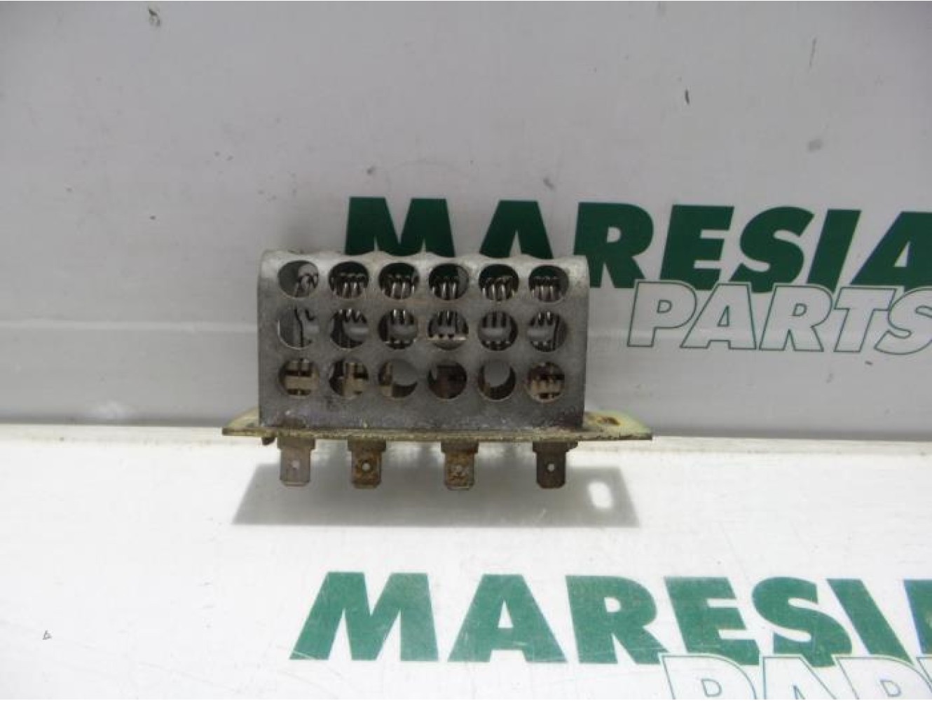 Renault - Trafic - Heater resistor