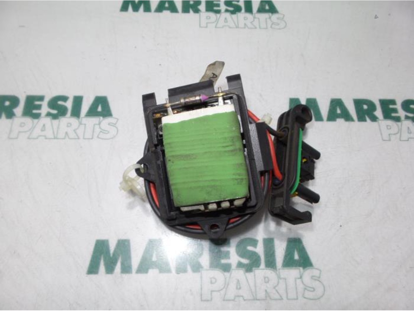 Renault - Trafic - Heater resistor