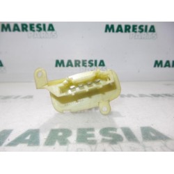 Renault - Master - Heater resistor