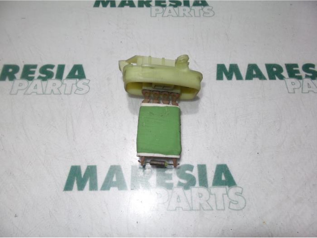 Renault - Master - Heater resistor
