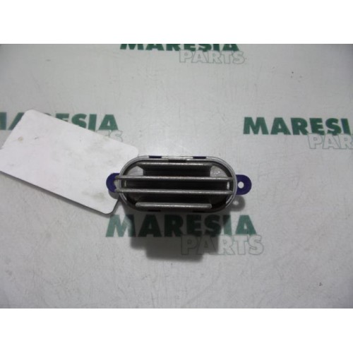 Renault - Laguna - Heater resistor