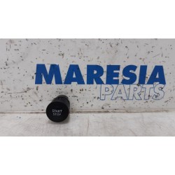 Renault - Clio - Commutateur marche-arrêt