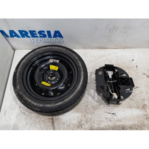 Peugeot - 307 - Krikset + reservewiel