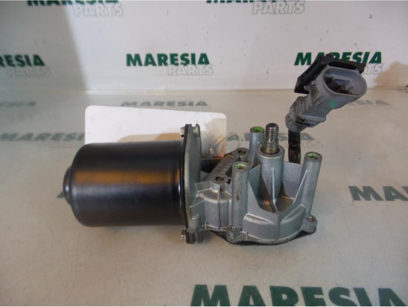 Renault - Kangoo - Front wiper motor