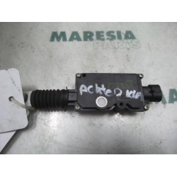 Citroen - Pluriel - Tailgate lock mechanism