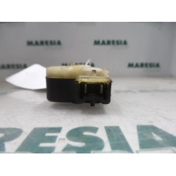 Renault - Laguna - Tailgate lock mechanism
